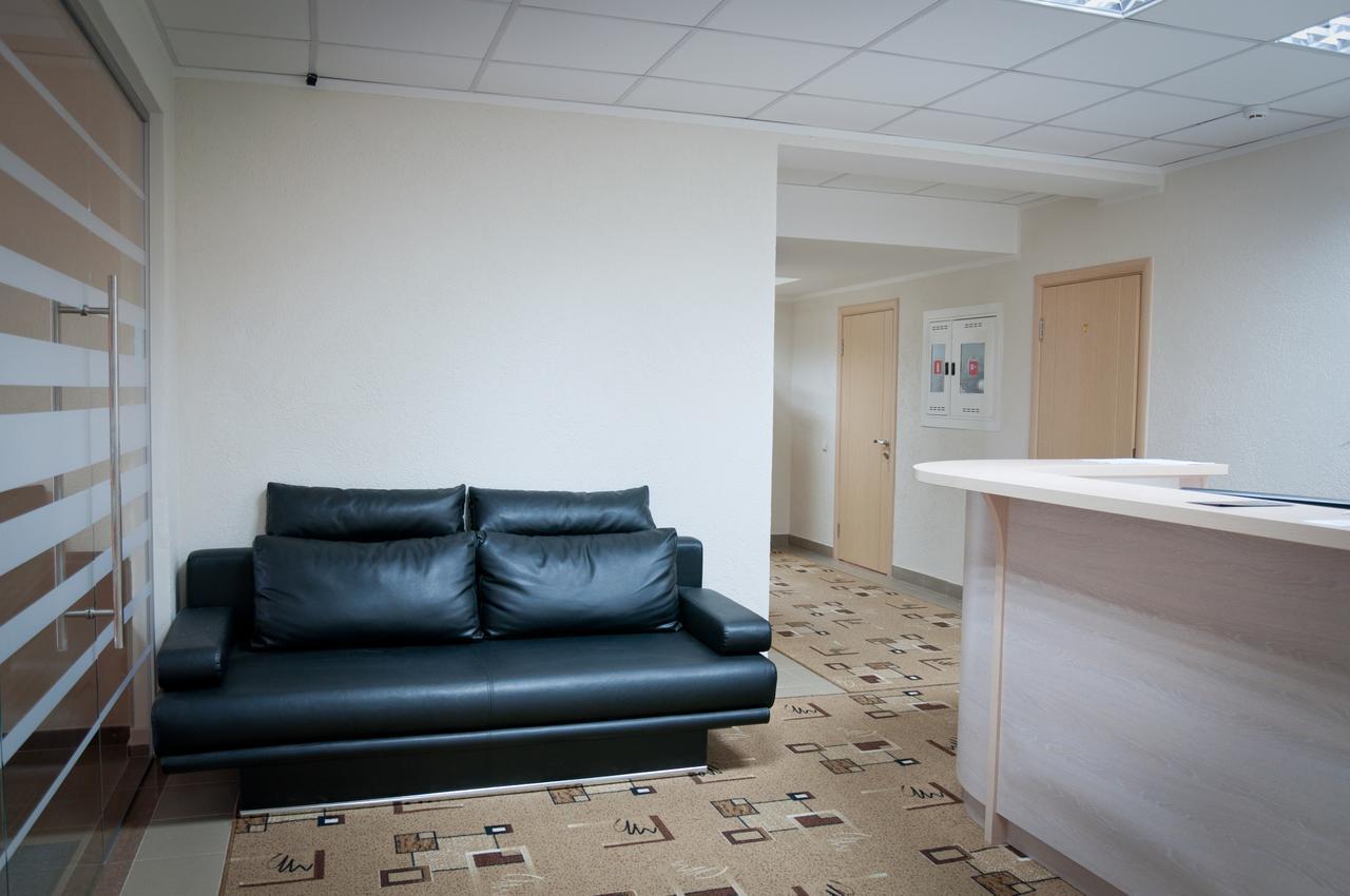 Avenue Hotel Zaslawye Zewnętrze zdjęcie