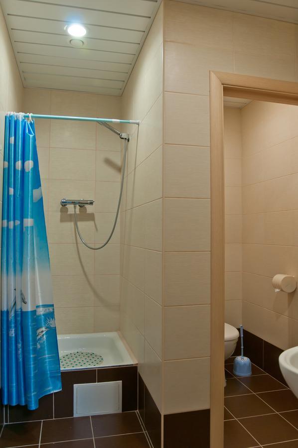 Avenue Hotel Zaslawye Zewnętrze zdjęcie